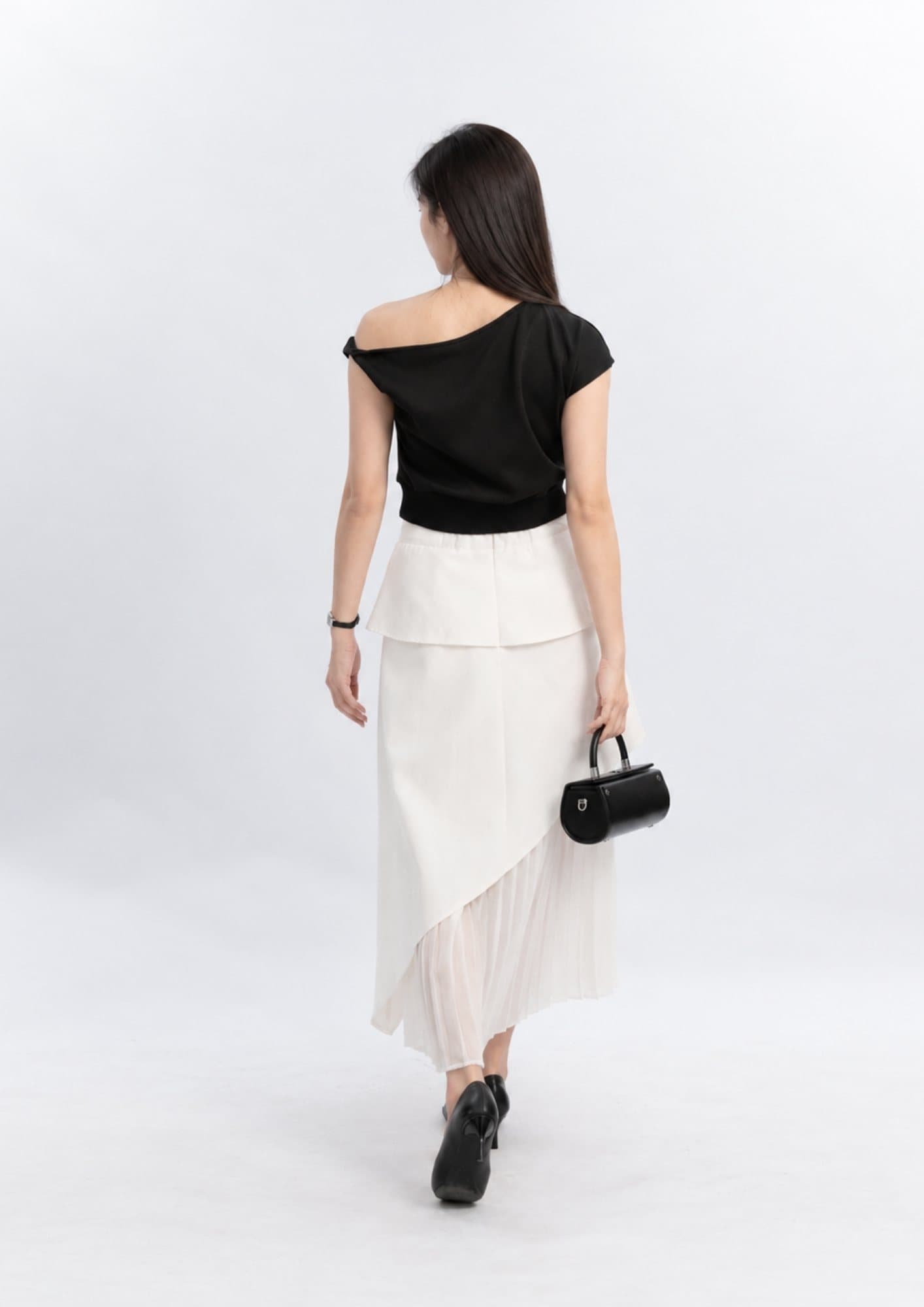 Asymmetric Off-Shoulder Top